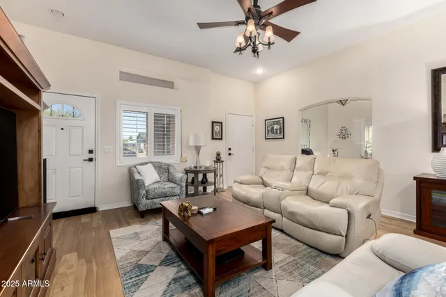 $334,900 | 948 South Lawther Drive, Apache Junction, AZ 85120