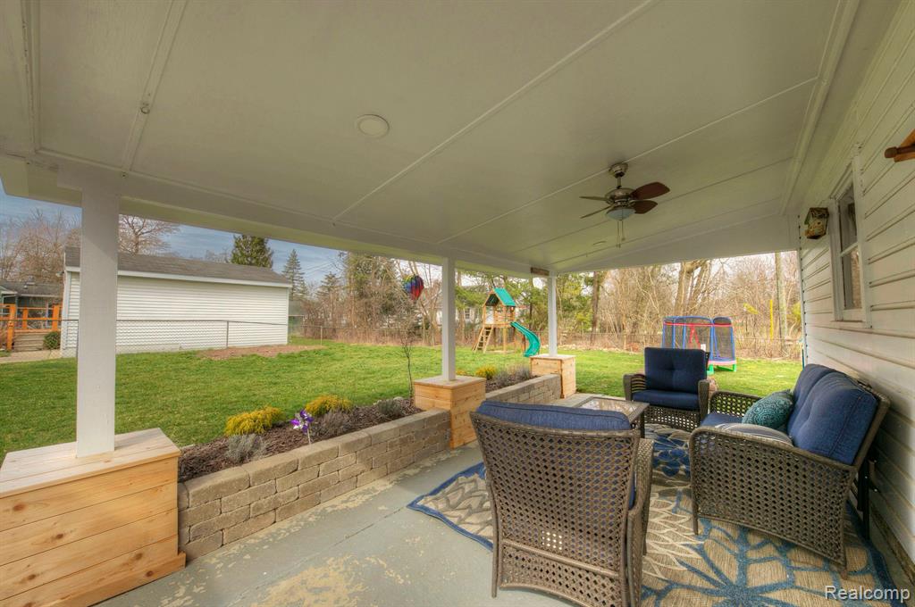 604 Riddle Street Howell, MI 48843 - Photo 29 of 36