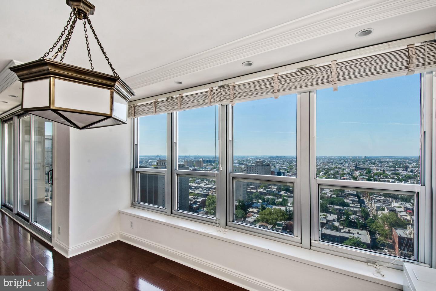 224 West Rittenhouse Square, Unit 2411 Philadelphia, PA 19103 - Photo 3 of 18