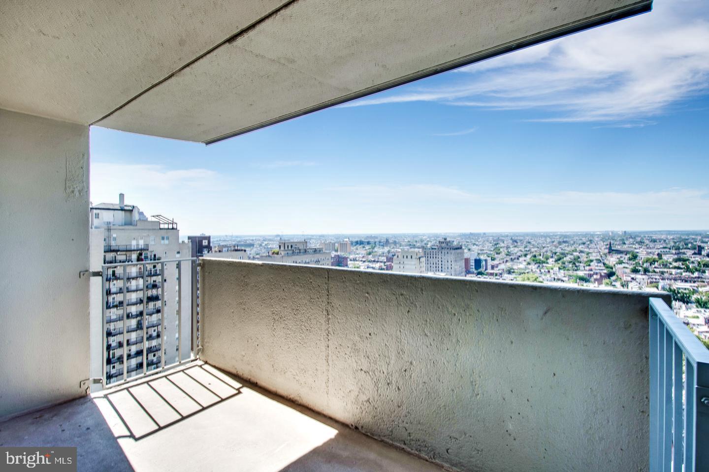 224 West Rittenhouse Square, Unit 2411 Philadelphia, PA 19103 - Photo 6 of 18