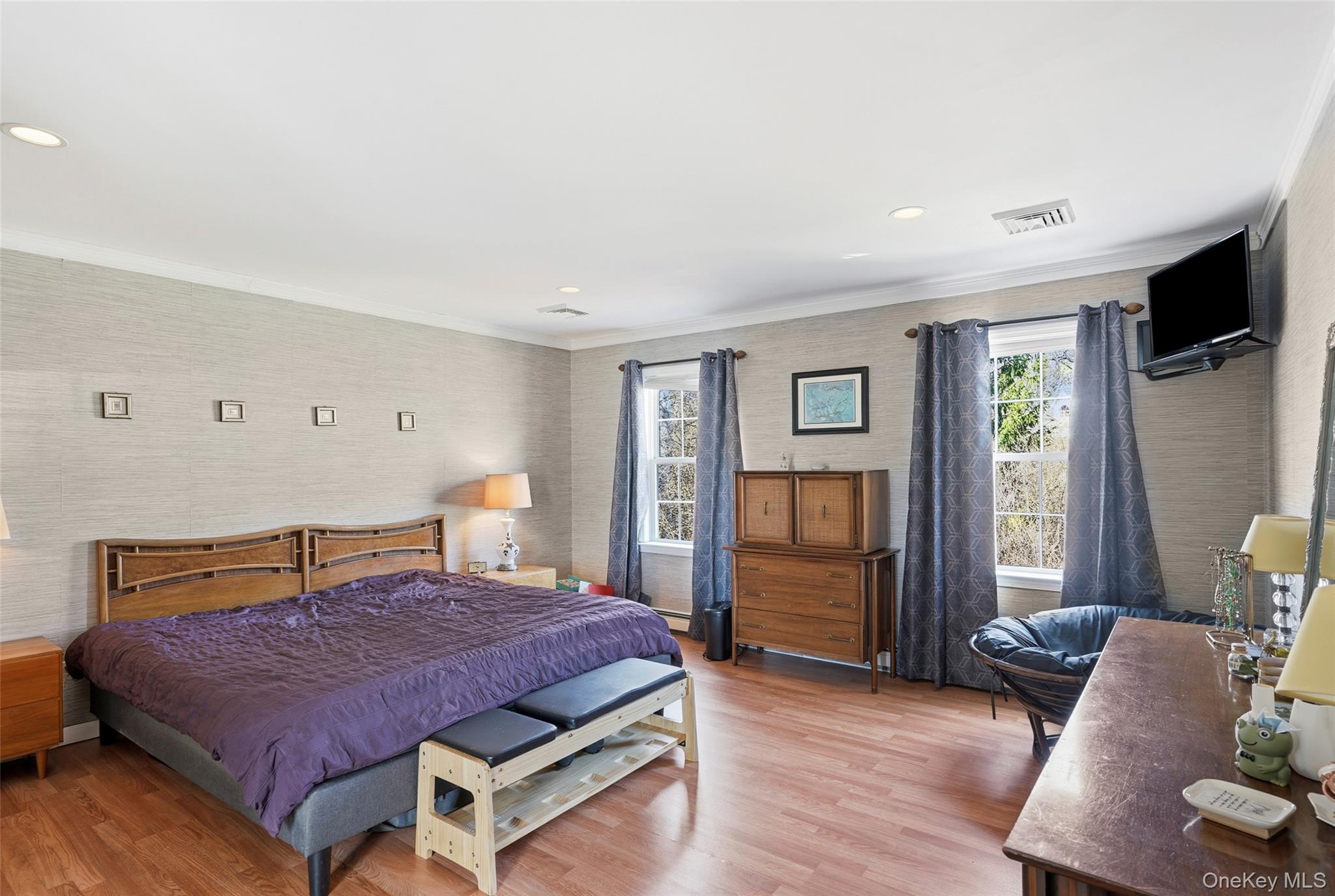 27 Ridgeview Drive Patterson, NY 12563 - Photo 22 of 40 Spacious Primary Bedroom w/Wood Floors