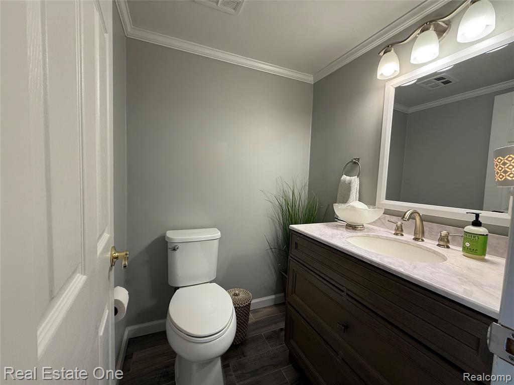 1403 Oakbrook Rochester Hills, Unit 93 Rochester, MI 48307 - Photo 6 of 20 Gallery Image 6