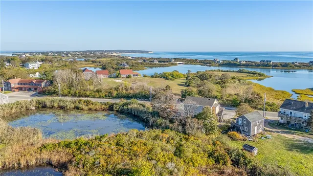 $2,400,000 | 454 Ocean Avenue, Block Island, RI 02807