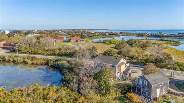 $2,400,000 | 454 Ocean Avenue, Block Island, RI 02807