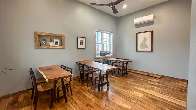 $2,400,000 | 454 Ocean Avenue, Block Island, RI 02807