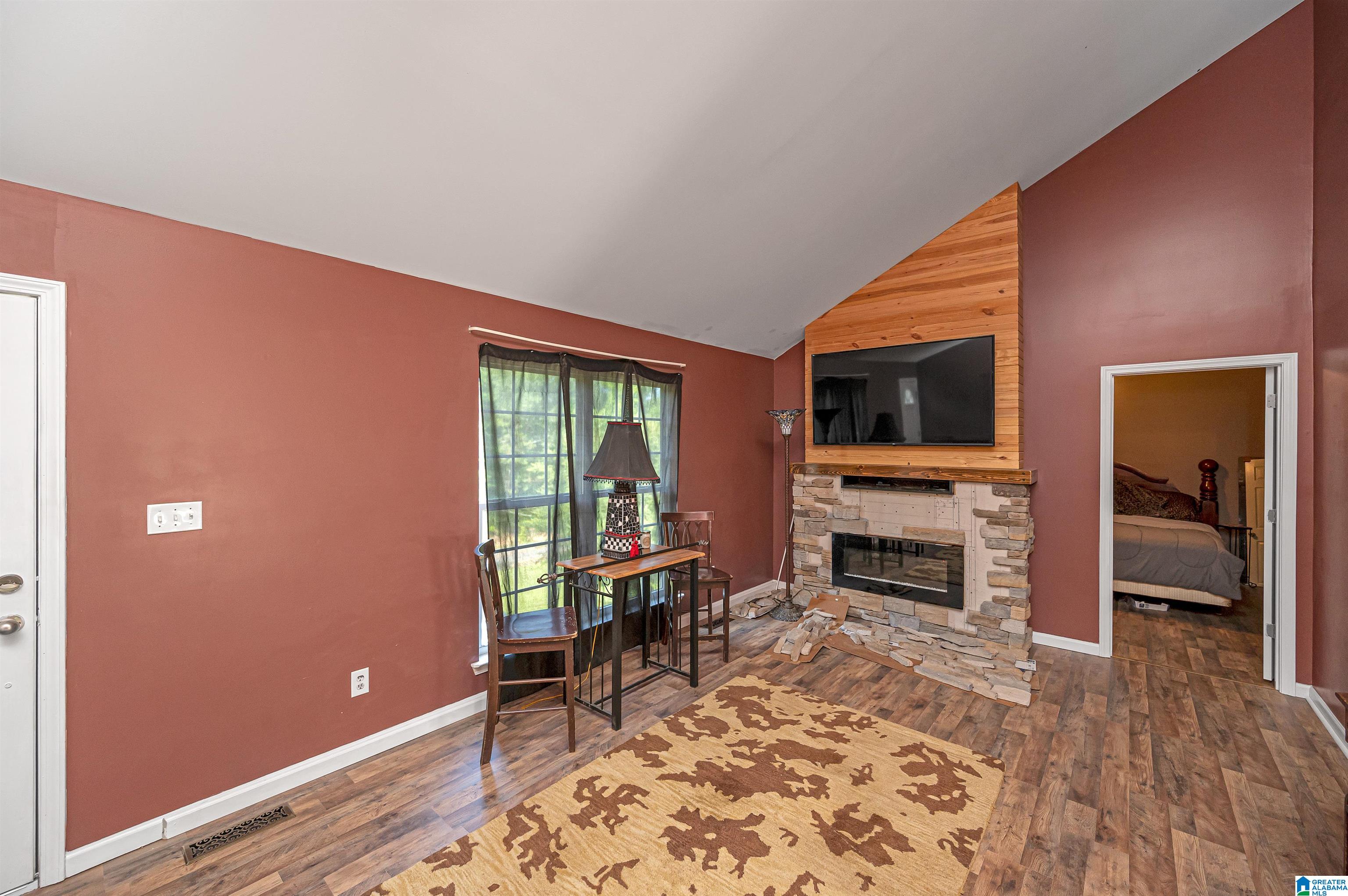 1115 Deans Ferry Road Hayden, AL 35079 - Photo 3 of 21
