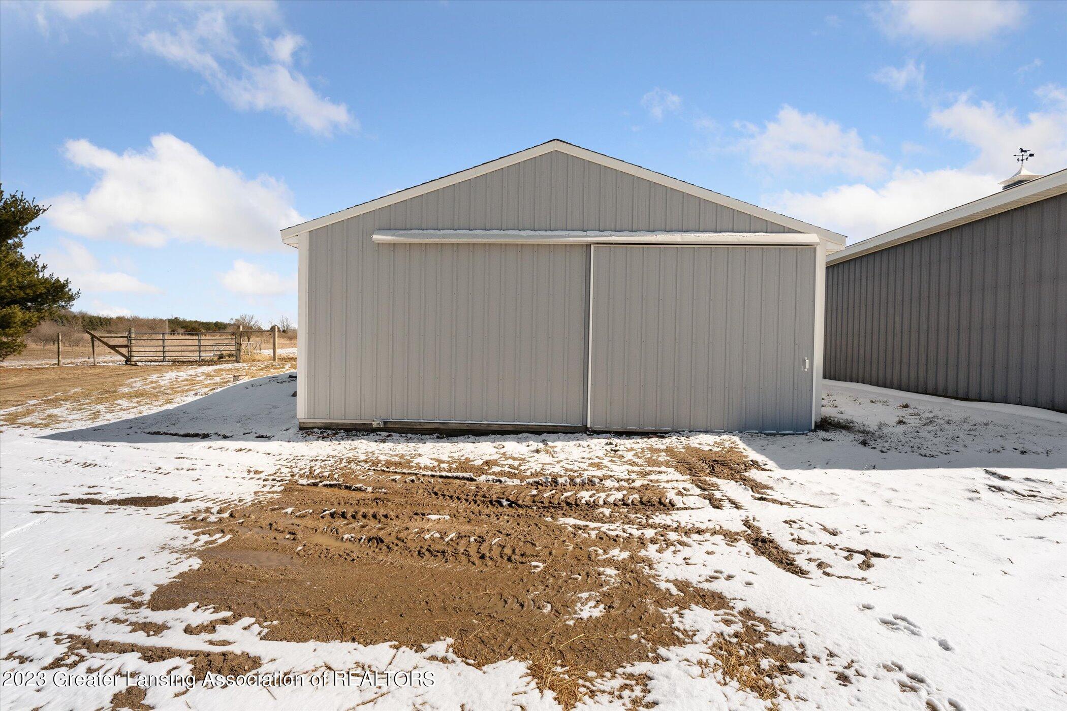 7170 North Williams Road St. Johns, MI 48879 - Photo 43 of 70 Pole Barn 1