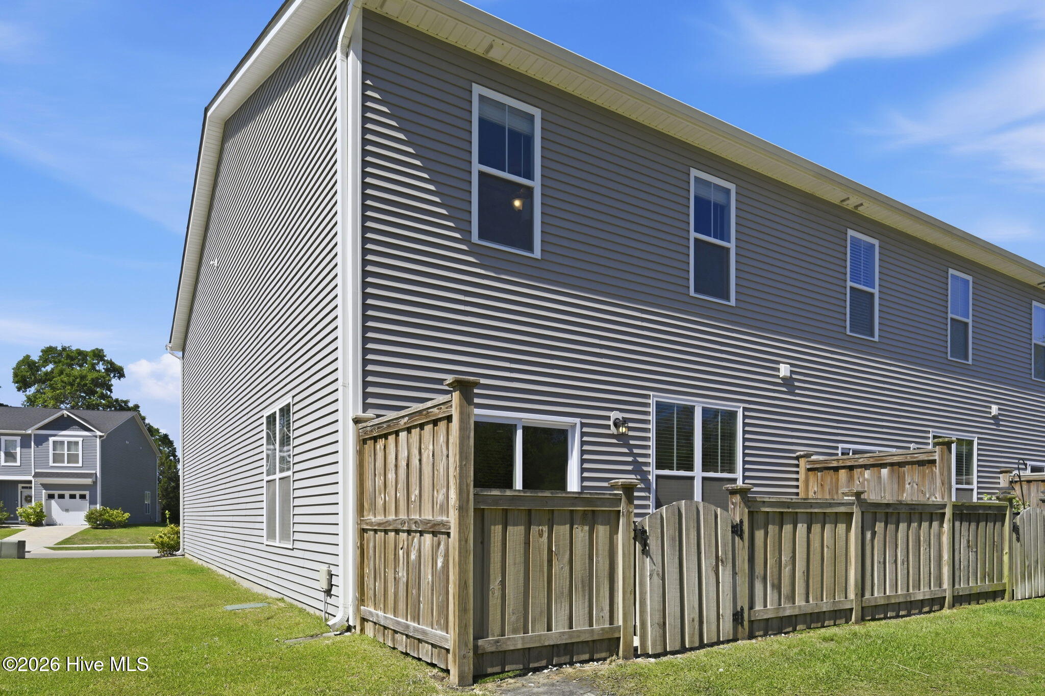 104 Aspen Road Hampstead, NC 28443 - Photo 34 of 50 40-web-or-mls-10