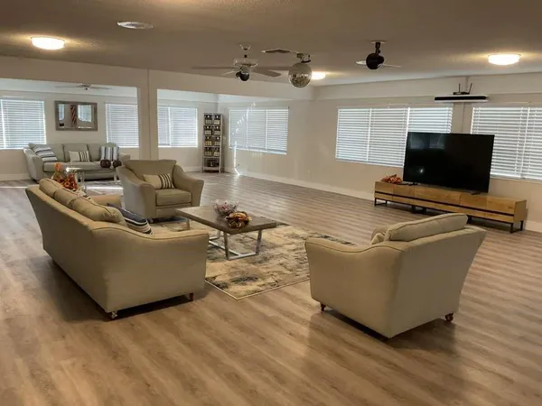 $168,000 | 1951 Northeast 39th Street, Unit 361, Lighthouse Point, FL 33064