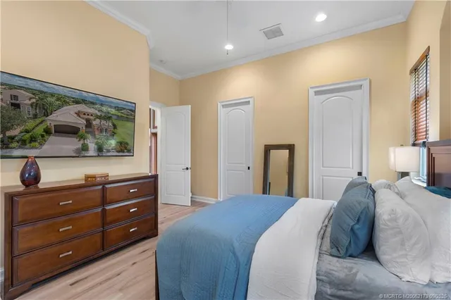 $1,095,000 | 130 Southeast Bella Strano, Port St. Lucie, FL 34984