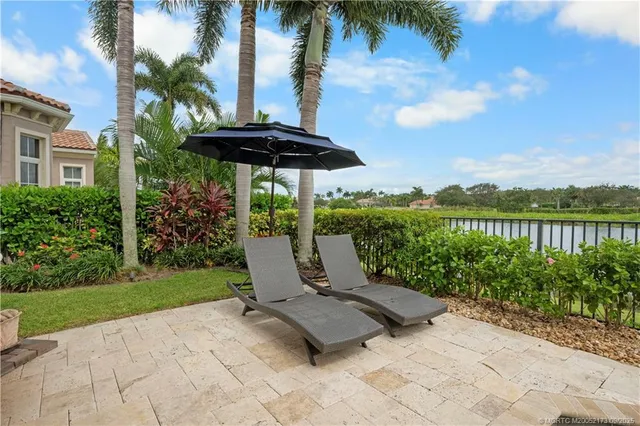 $1,095,000 | 130 Southeast Bella Strano, Port St. Lucie, FL 34984