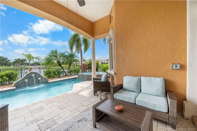 $1,095,000 | 130 Southeast Bella Strano, Port St. Lucie, FL 34984