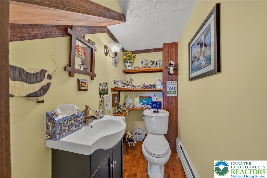 768 Orchard Road Mount Bethel, PA 18343 - Photo 20 of 97