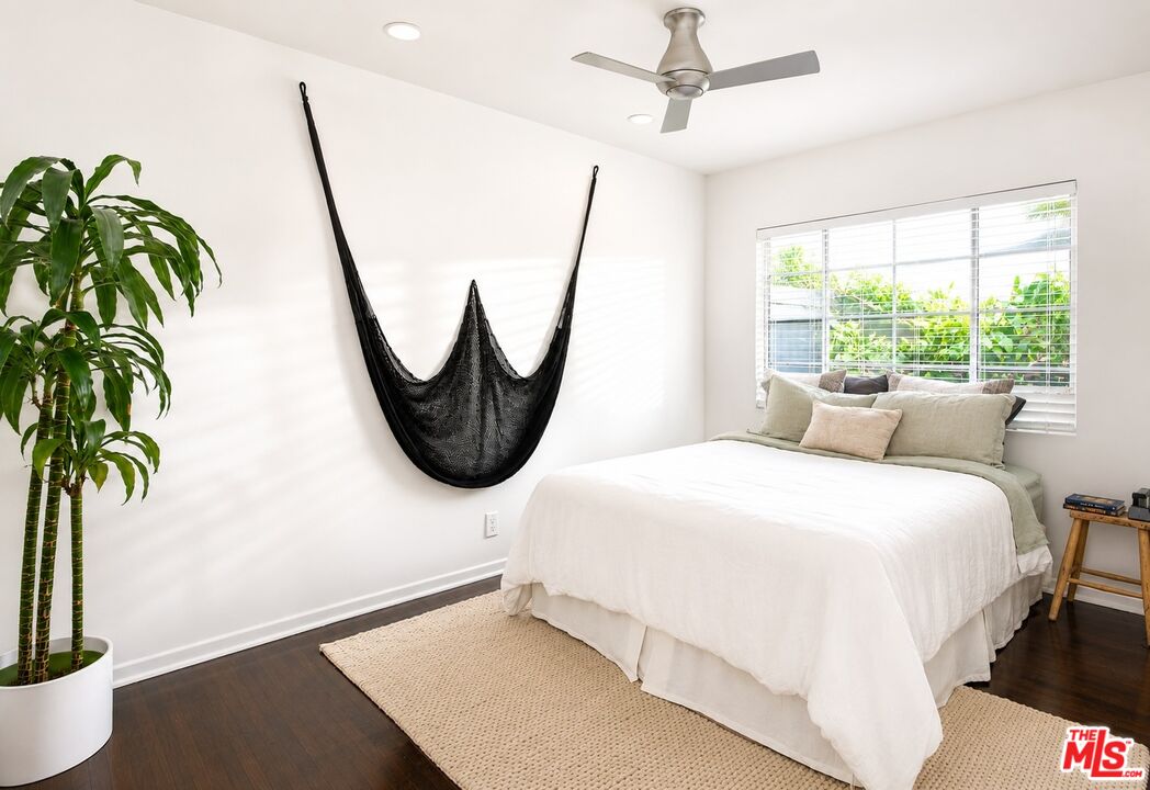 502 Strand Street Santa Monica, CA 90405 - Photo 5 of 17
