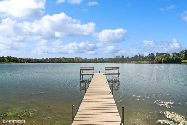 $3,350,000 | 65 Round Barn Road, Barrington Hills, IL 60010