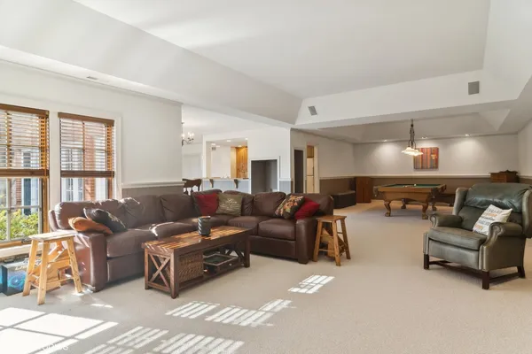 $3,350,000 | 65 Round Barn Road, Barrington Hills, IL 60010