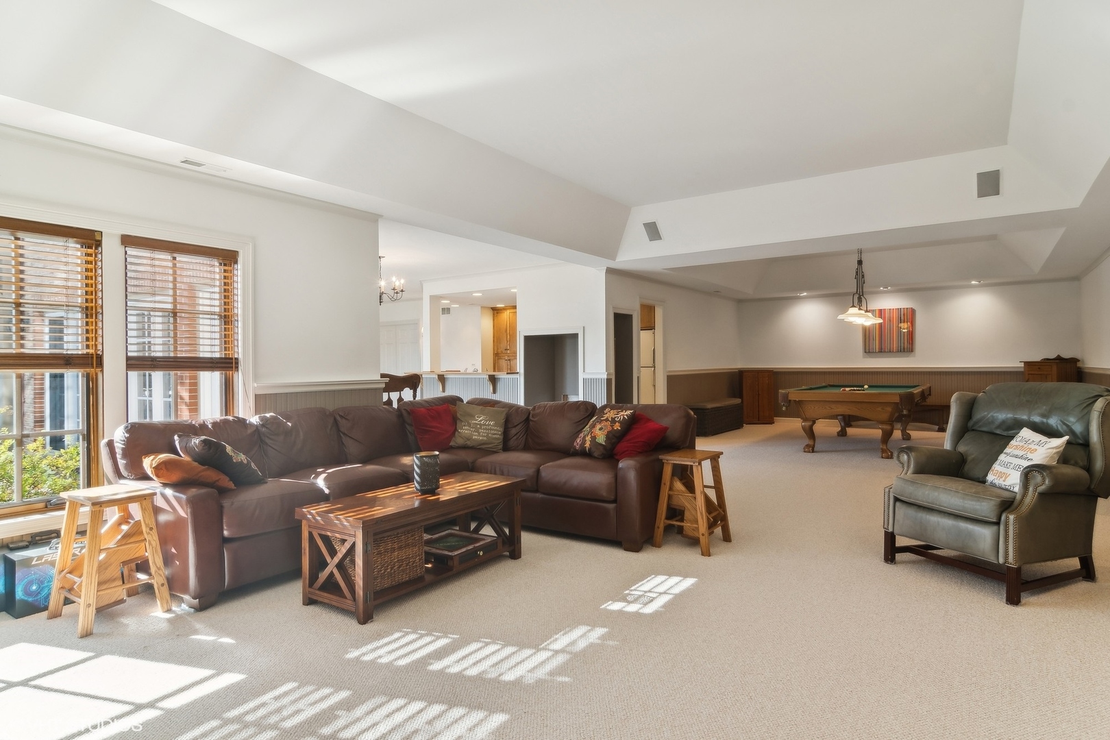 65 Round Barn Road Barrington Hills, IL 60010 - Photo 37 of 59