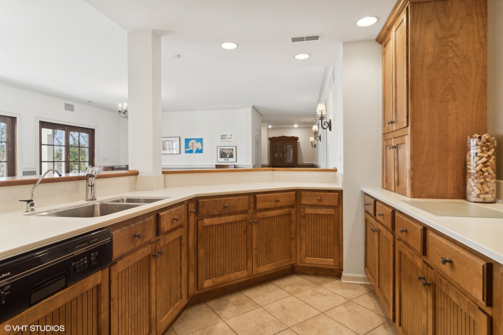 65 Round Barn Road Barrington Hills, IL 60010 - Photo 38 of 59