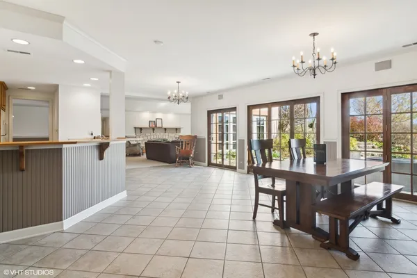 $3,350,000 | 65 Round Barn Road, Barrington Hills, IL 60010