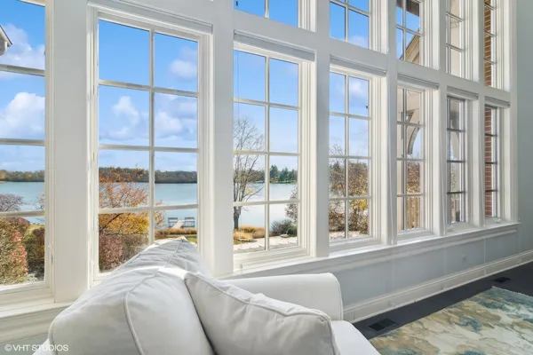 $3,350,000 | 65 Round Barn Road, Barrington Hills, IL 60010