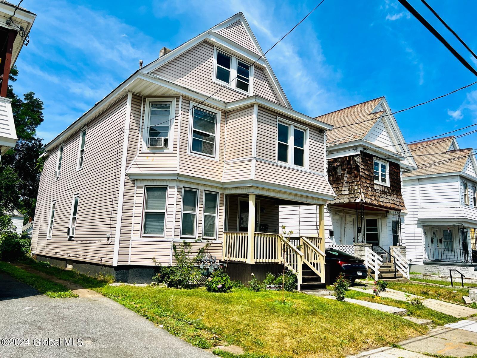 1118 Congress Street Schenectady, NY 12303 - Photo 1 of 29 1. Thumbnail