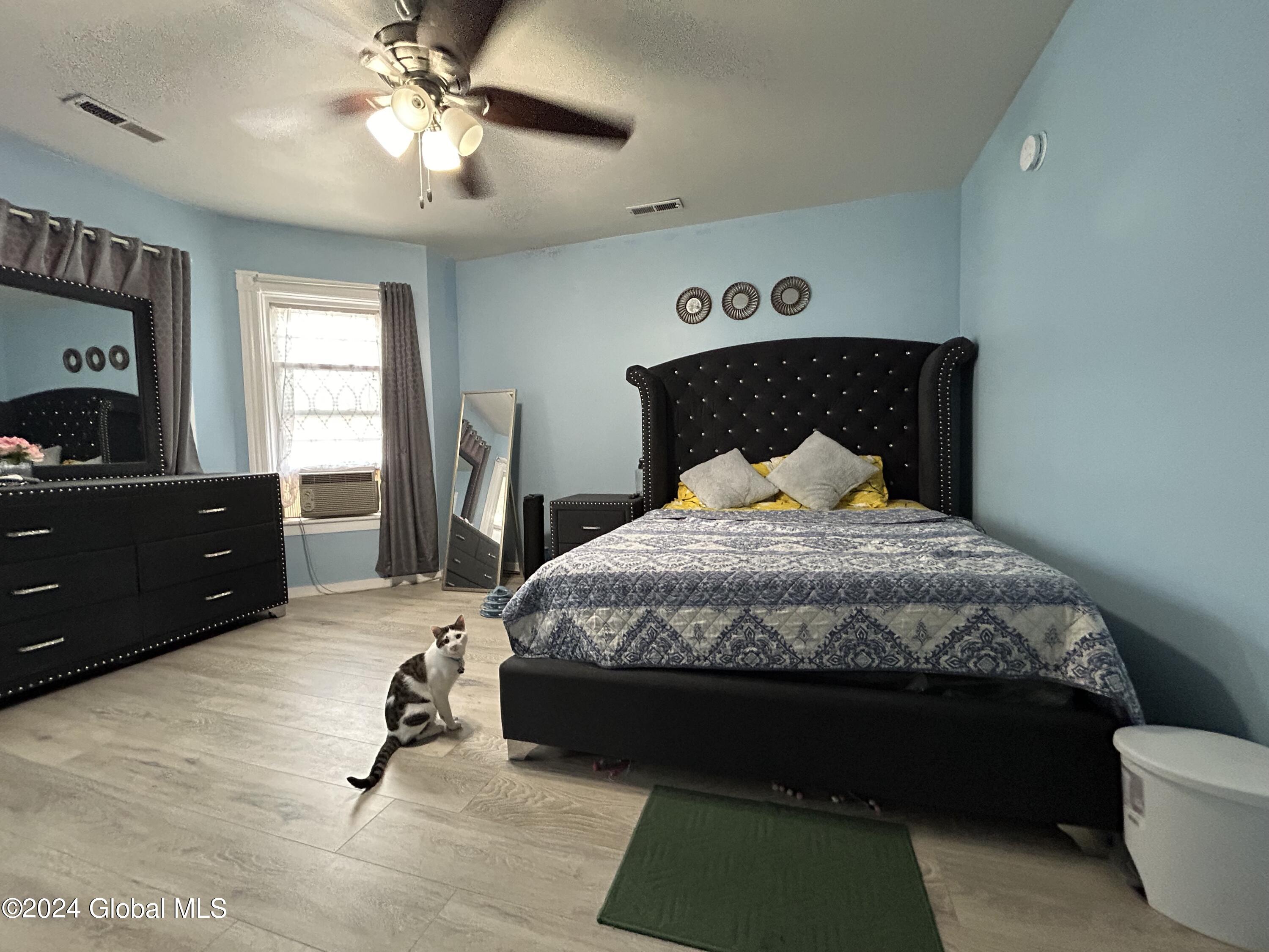 1118 Congress Street Schenectady, NY 12303 - Photo 10 of 29 10-2