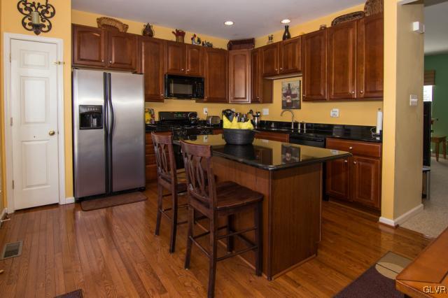 439 Bucks Road Perkasie, PA 18944 - Photo 13 of 30 Gallery Image 13