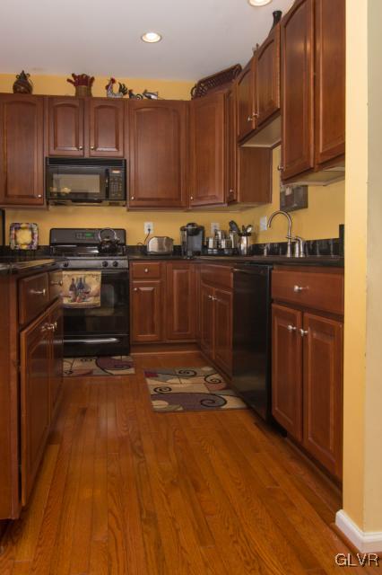 439 Bucks Road Perkasie, PA 18944 - Photo 14 of 30 Gallery Image 14