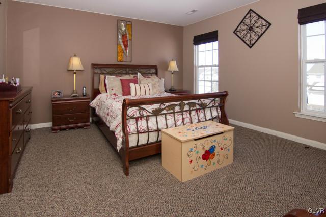 439 Bucks Road Perkasie, PA 18944 - Photo 18 of 30 Gallery Image 18