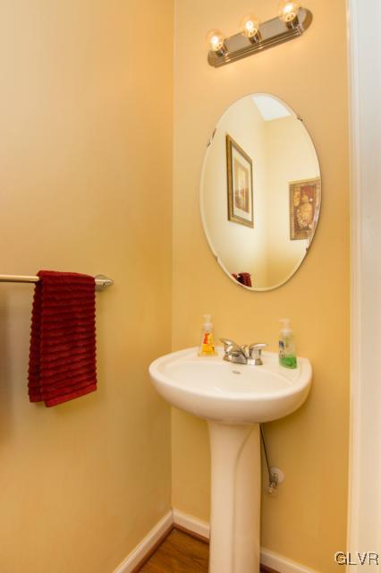 439 Bucks Road Perkasie, PA 18944 - Photo 4 of 30 Gallery Image 4