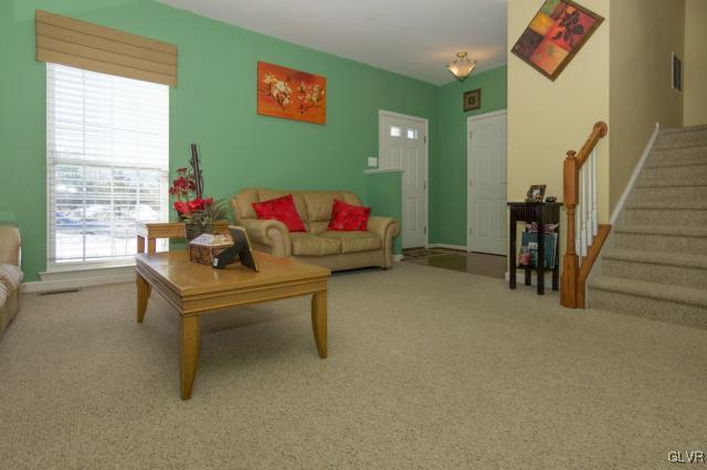 439 Bucks Road Perkasie, PA 18944 - Photo 7 of 30 Gallery Image 7