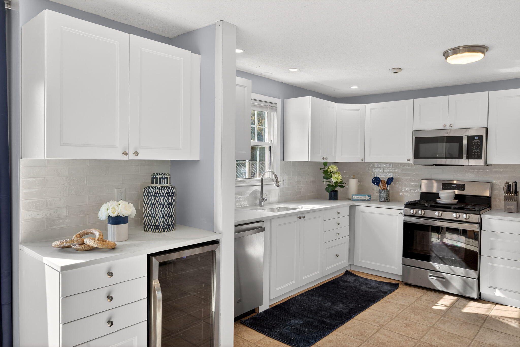 67 Inman Road, Unit E Dennis Port, MA 02639 - Photo 12 of 41 11-8P0A0238