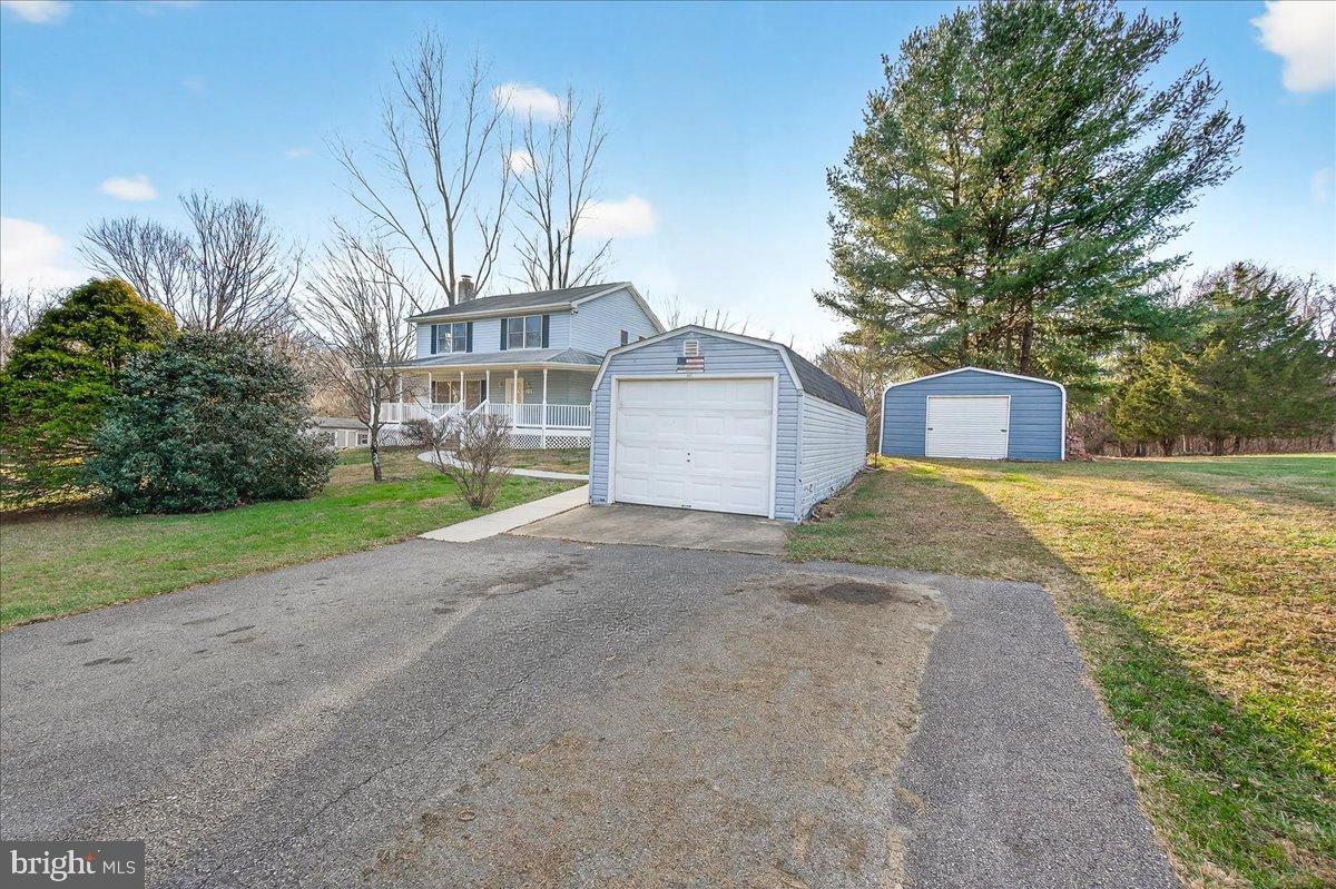 6918 Woodville Road Mount Airy, MD 21771 - Photo 4 of 46 Charming home with spacious yard and outbuildings.