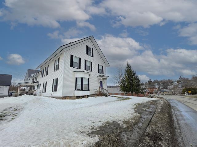 12 Church Street Orleans, VT 05860 - Photo 2 of 37