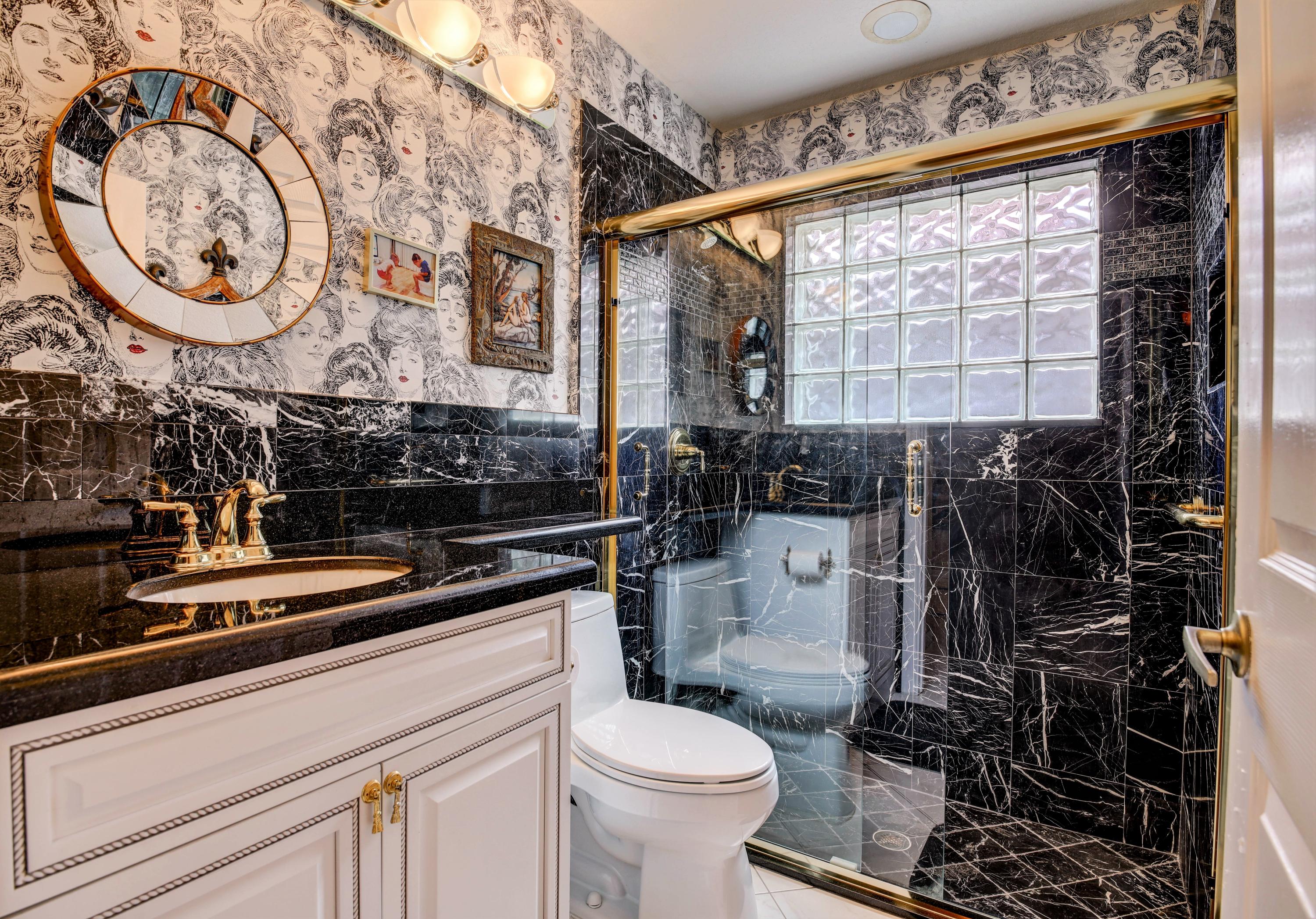 6709 Sun River Road Boynton Beach, FL 33437 - Photo 27 of 51 2nd bathroom w/marble