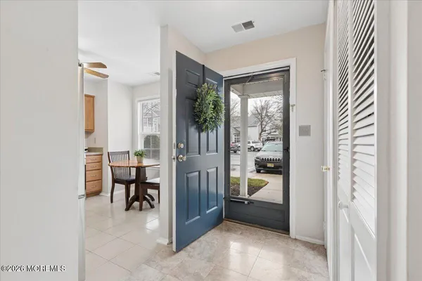$435,000 | 437 Hampton Court, Unit 121, Manalapan, NJ 07726