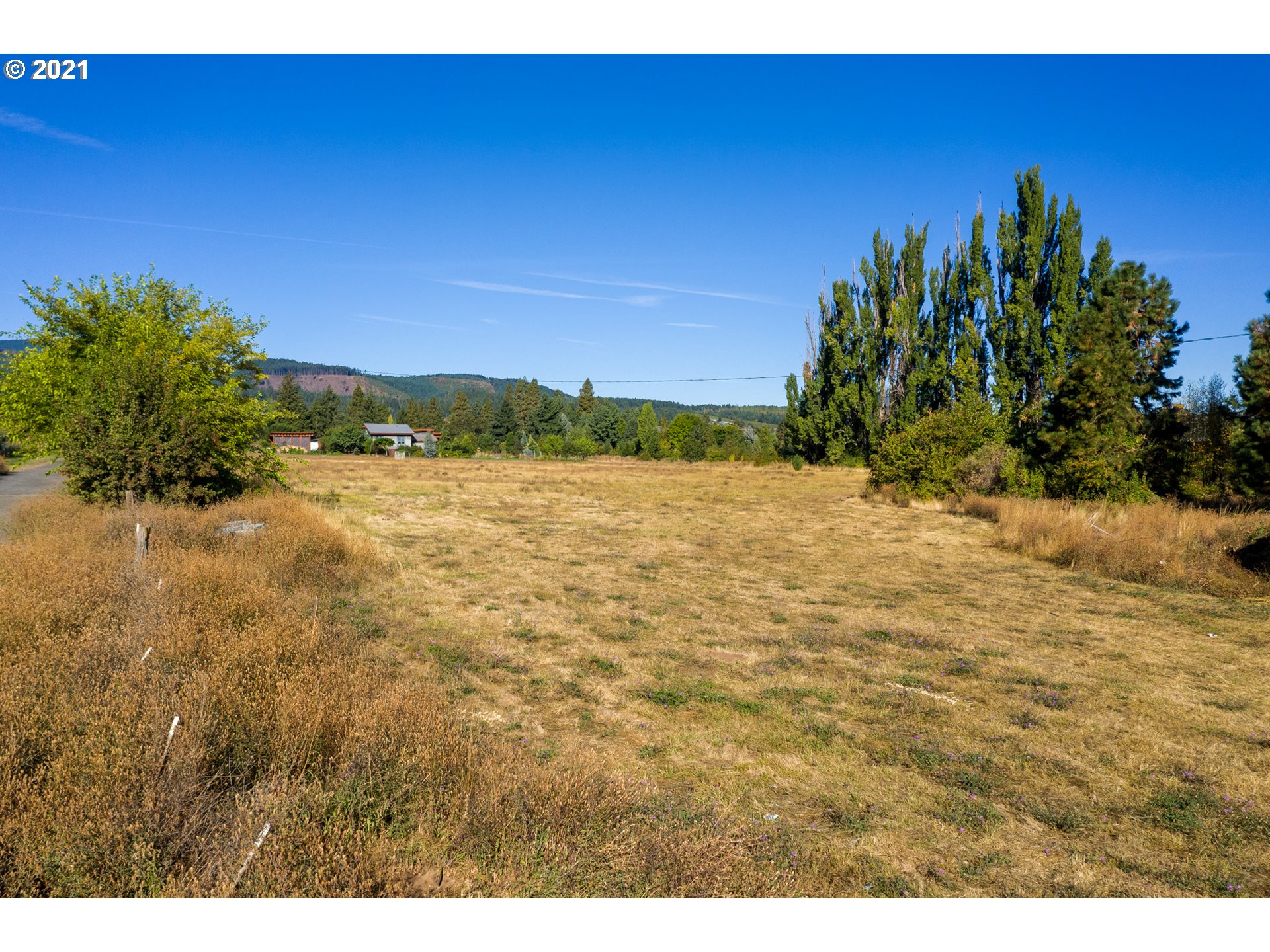 1860 Markham Road, Unit 1 Hood River, OR 97031 - Photo 16 of 18 Gallery Image 16