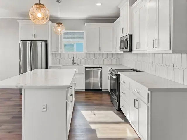 $425,000 | 1743 Bluewater Highway, Surfside Beach, TX 77541