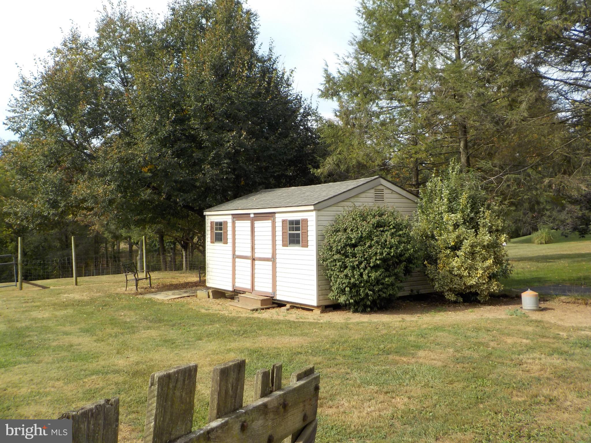 1443 Shumaker Road Manheim, PA 17545 - Photo 11 of 71