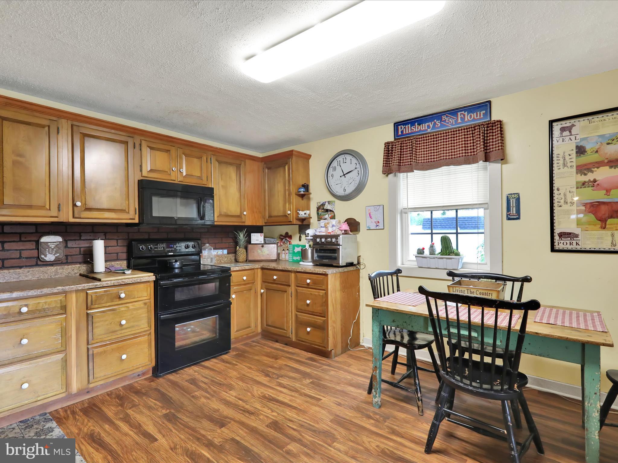 1443 Shumaker Road Manheim, PA 17545 - Photo 23 of 71 Kitchen added 1992-1993