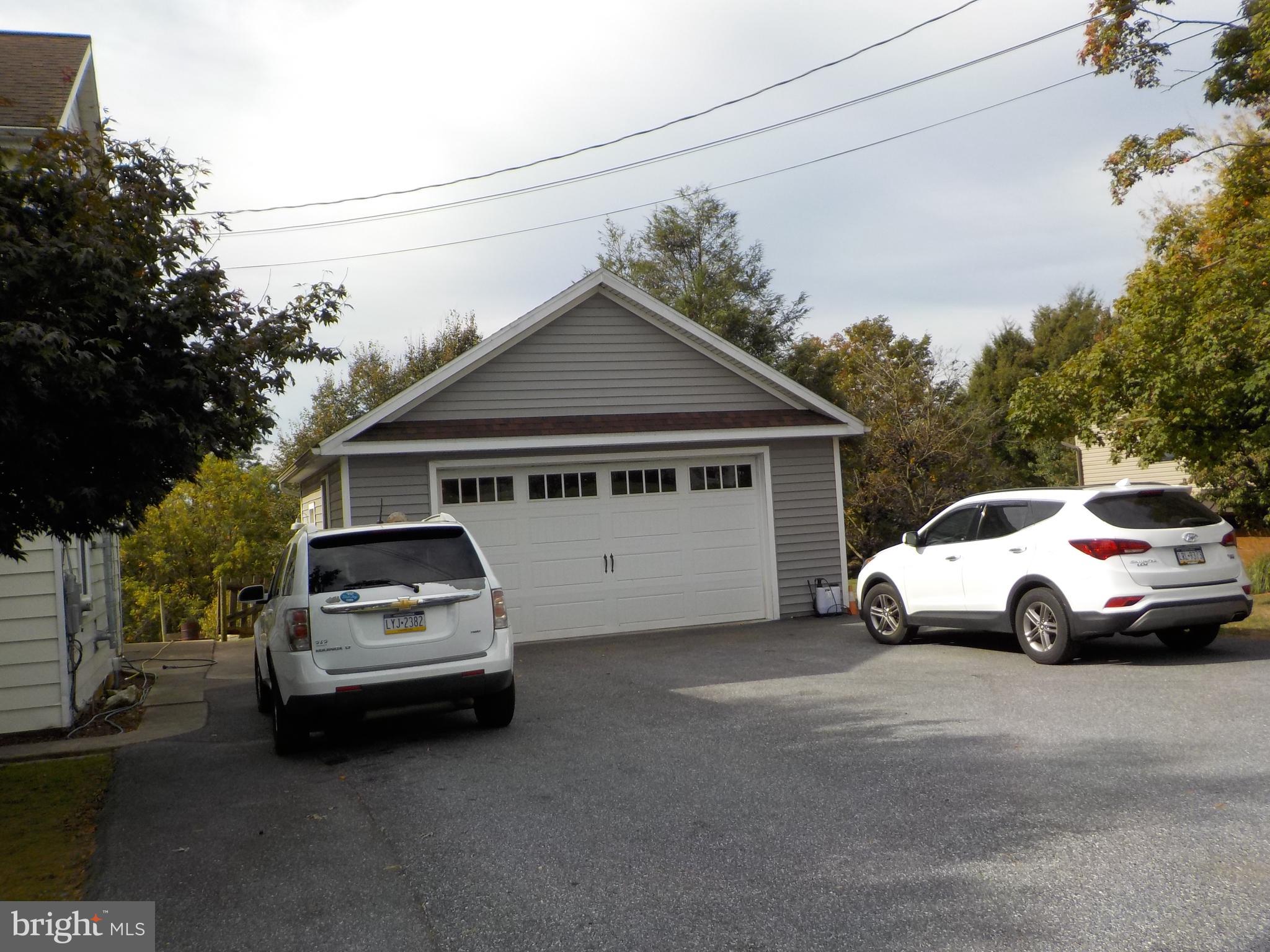 1443 Shumaker Road Manheim, PA 17545 - Photo 6 of 71 2 car garage added 2015