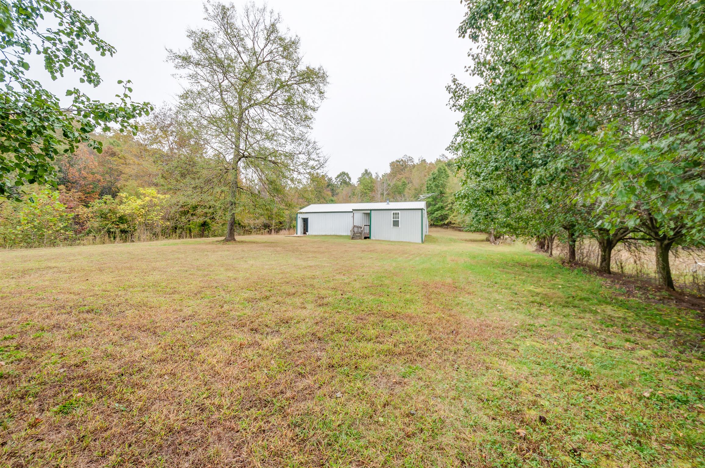 1080 East Beaverdam Road Centerville, TN 37033 - Photo 22 of 28 Gallery Image 22