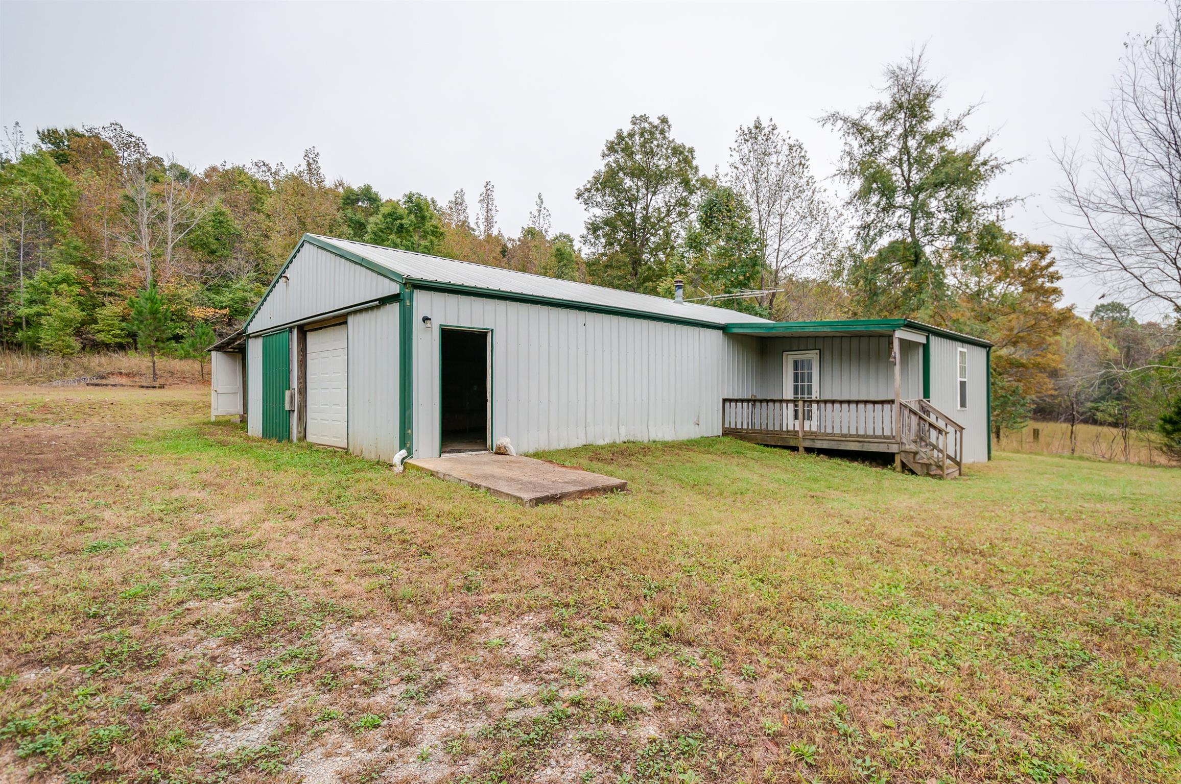 1080 East Beaverdam Road Centerville, TN 37033 - Photo 24 of 28 Gallery Image 24