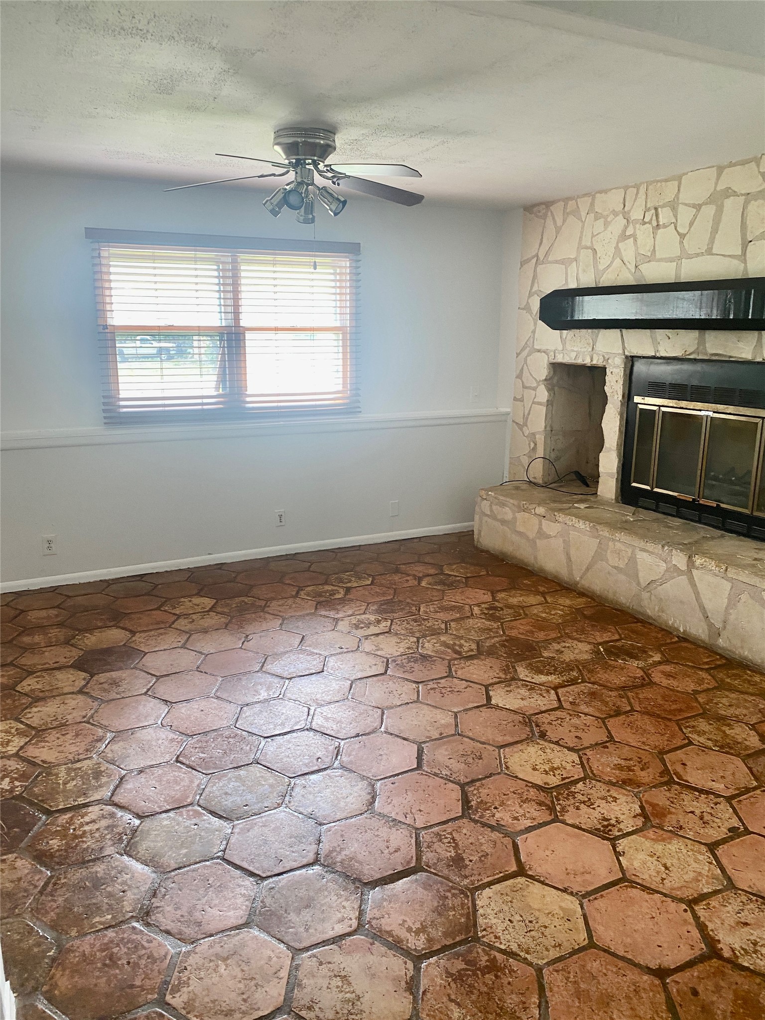 7702 Pitter Pat Lane Austin, TX 78736 - Photo 5 of 10
