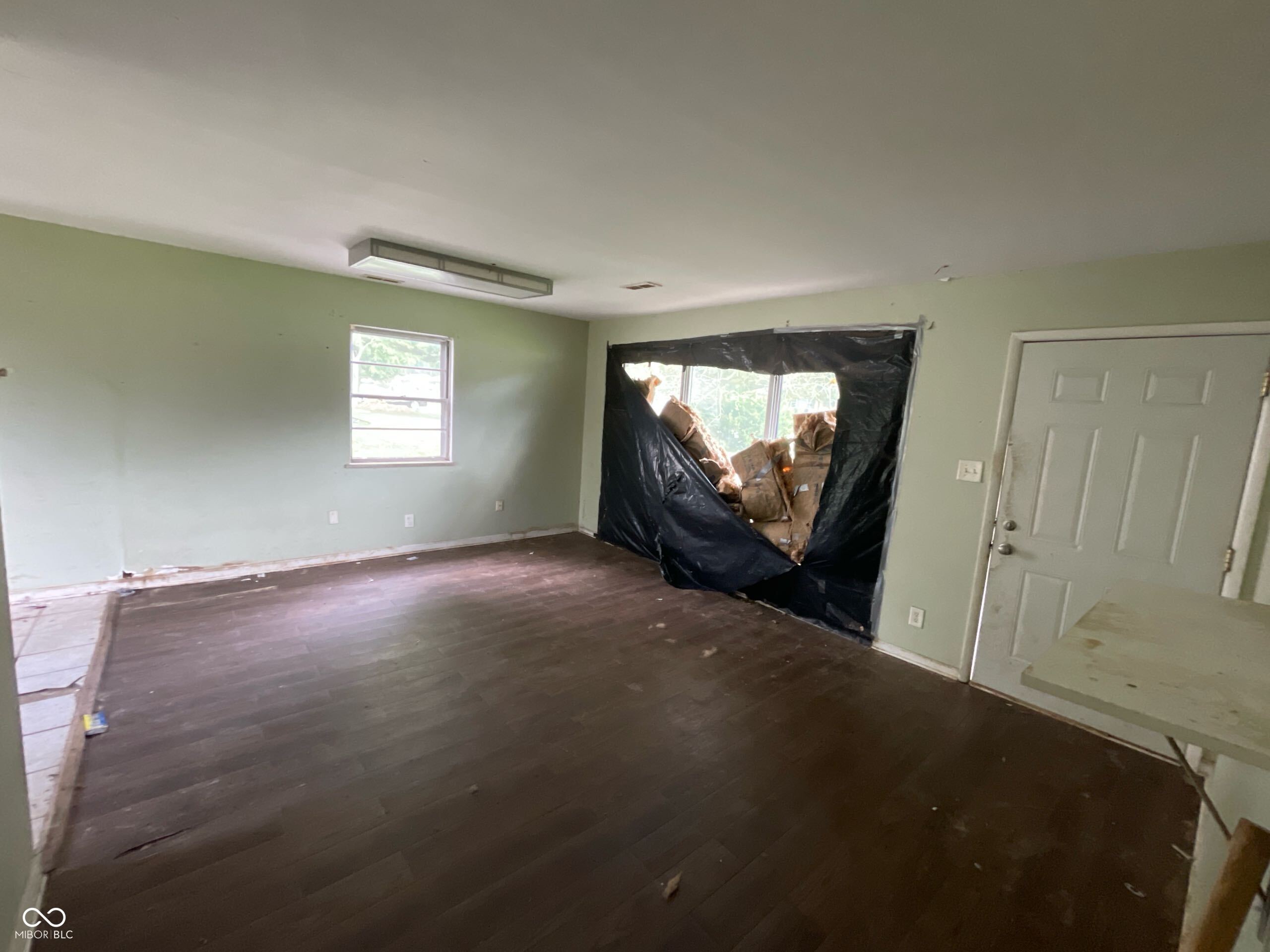 26 East Stop 13 Road Indianapolis, IN 46227 - Photo 3 of 25 Gallery Image 3