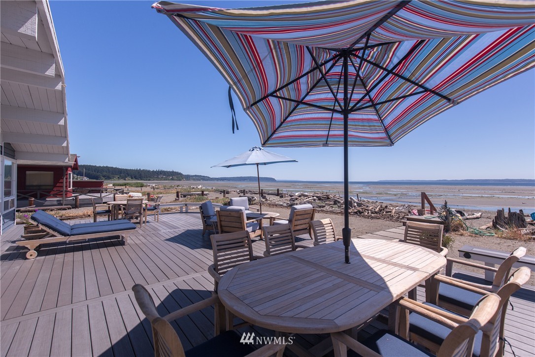 2436 Sunlight Beach Road Clinton, WA 98236 - Photo 23 of 25 Gallery Image 23