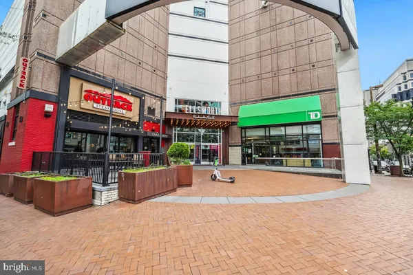$1,498 | 7607 Eastern Avenue Northwest, Unit 102, Silver Spring, MD 20912