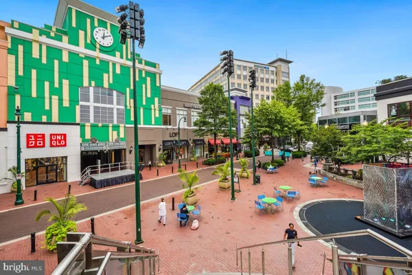 $1,498 | 7607 Eastern Avenue Northwest, Unit 102, Silver Spring, MD 20912