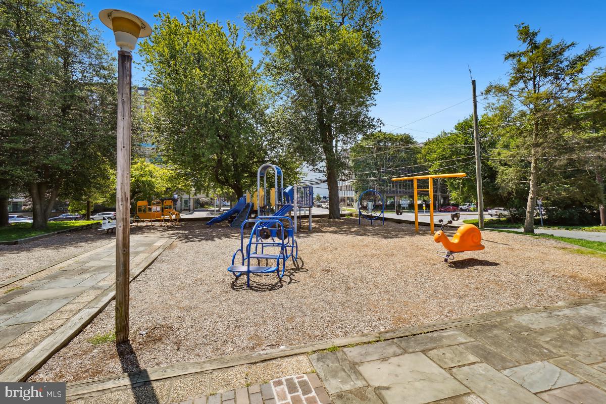 7607 Eastern Avenue Northwest, Unit 102 Silver Spring, MD 20912 - Photo 44 of 51