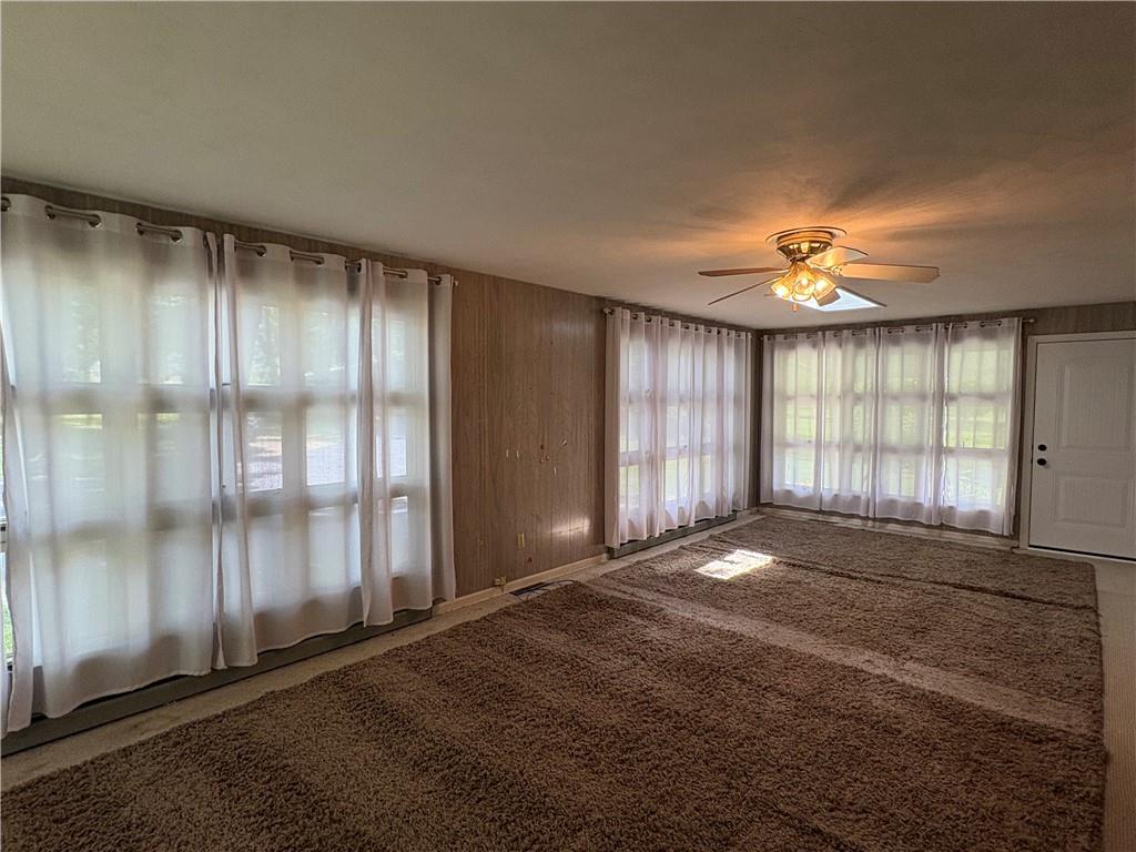 320 Cherry Hill Road Greenville, PA 16125 - Photo 25 of 38 a view of an empty room with a window